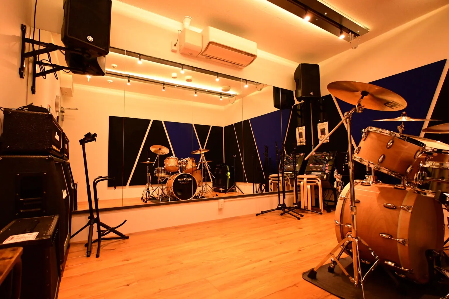 安城校のスタジオ